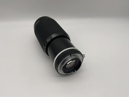 Nikon 80-200mm 1:4 Lens Nikkor Zoom Camera Lens (Nikon F)