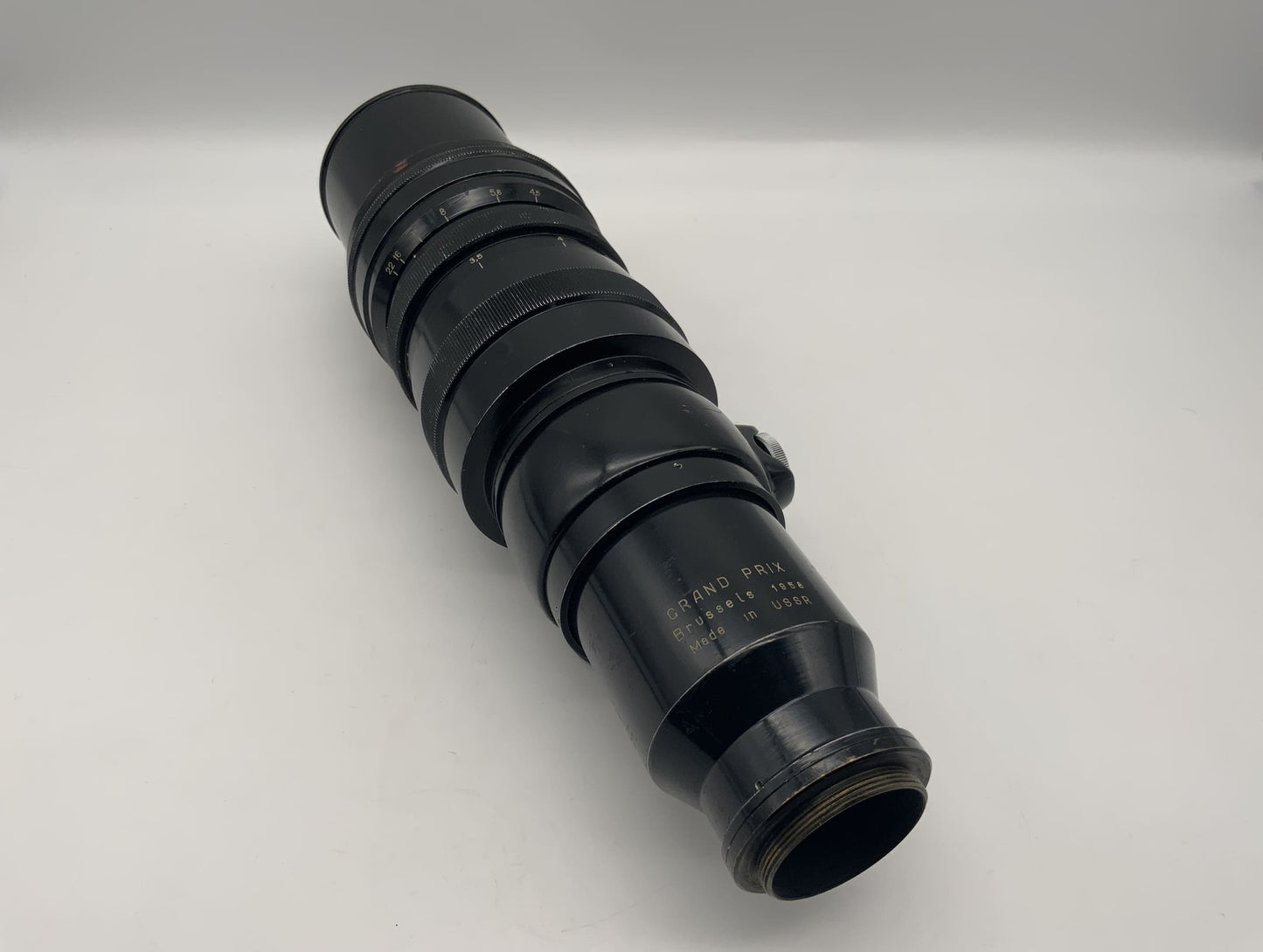 KMZ 300mm 1:4.5 Objektiv  Tair-3 grand Prix Brussels für Leica Kamera Lens (M39)