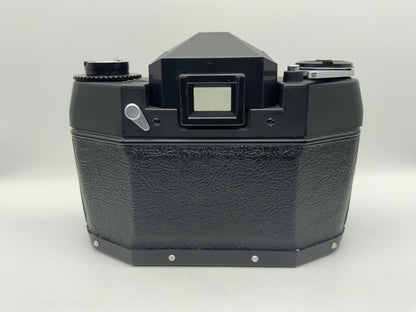 Exa 1c 35mm Spiegelreflexkamera SLR mit Prisma Exakta Ihagee Body Gehäuse (M42)