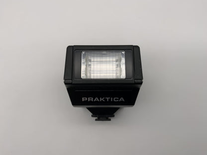 Praktica DDR B220 camera flash speedlight attachable flash light