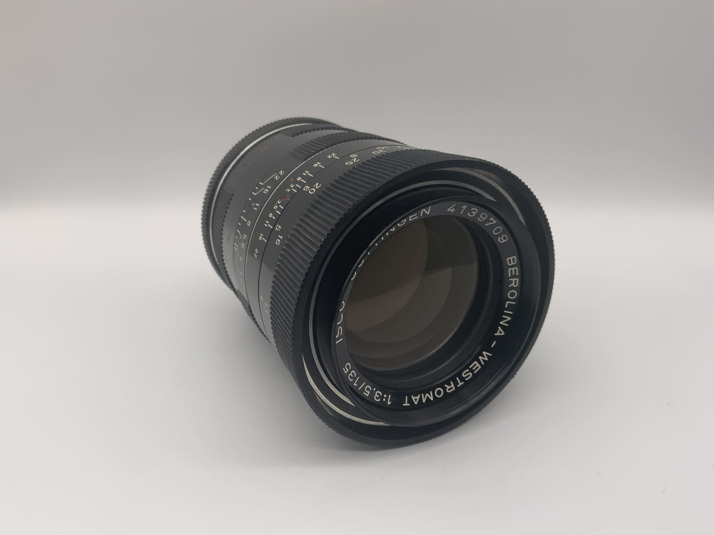 Isco Göttingen 135mm 1:3.5 Objektiv Berolina-Westromat Kamera Camera Lens (M42)