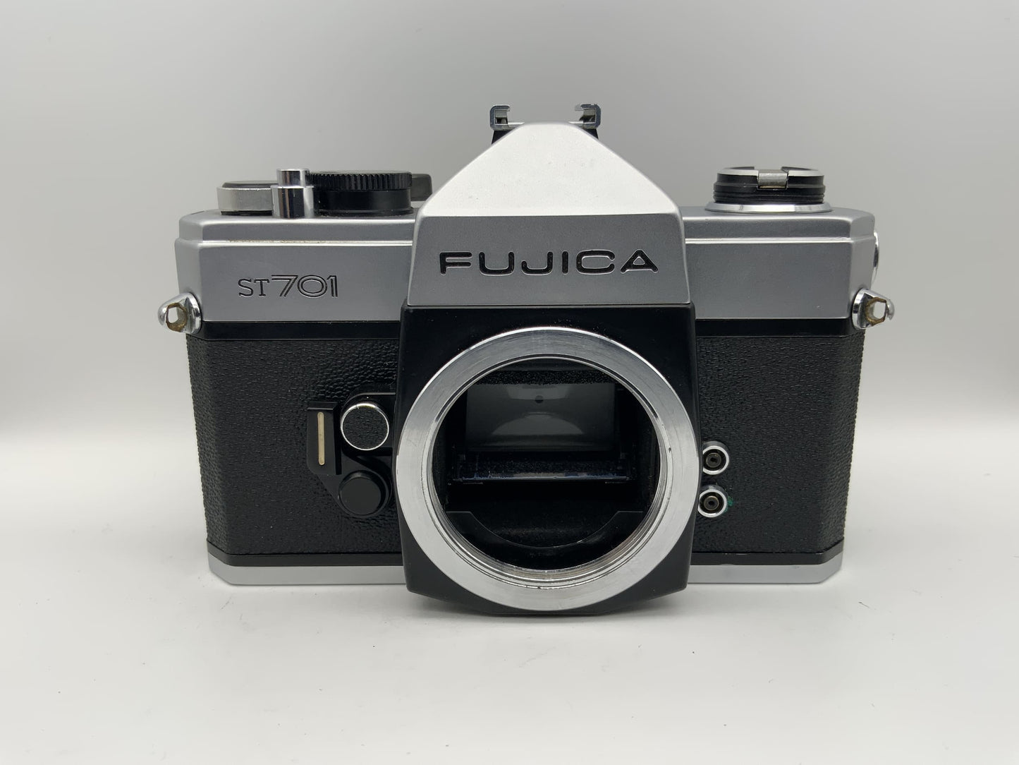 FUJICA ST 701 35mm Spiegelreflexkamera SLR  Kamera Body Gehäuse (M42)