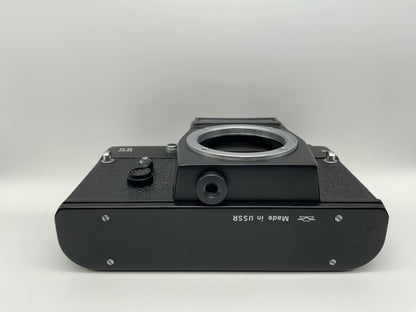 KMZ Zenit 11 35mm Spiegelreflexkamera SLR  Kamera Body Gehäuse (M42)