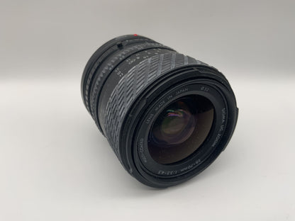 Sigma 28-70mm 1:3.5-4.5 Objektiv UC Zoom Multi-Coated Camera Lens (Canon FD)