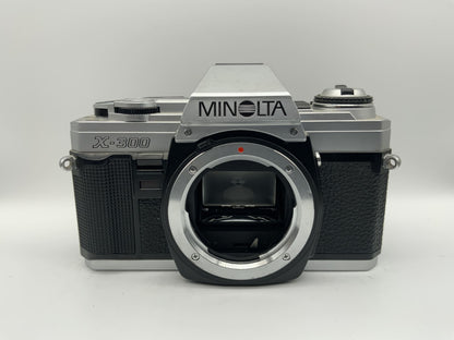 Minolta X-300 35mm Spiegelreflexkamera SLR  Kamera Body Gehäuse (Minolta MD)