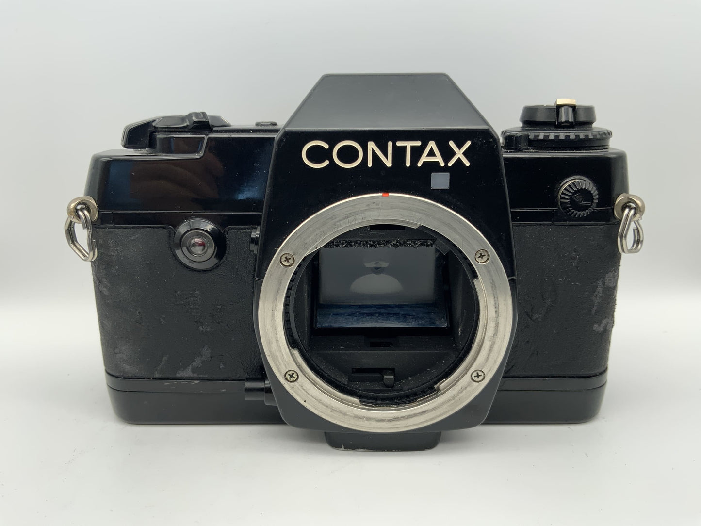 Contax 137 MD Quartz 35mm Spiegelreflexkamera SLR  Body Gehäuse (Yashica/Contax)