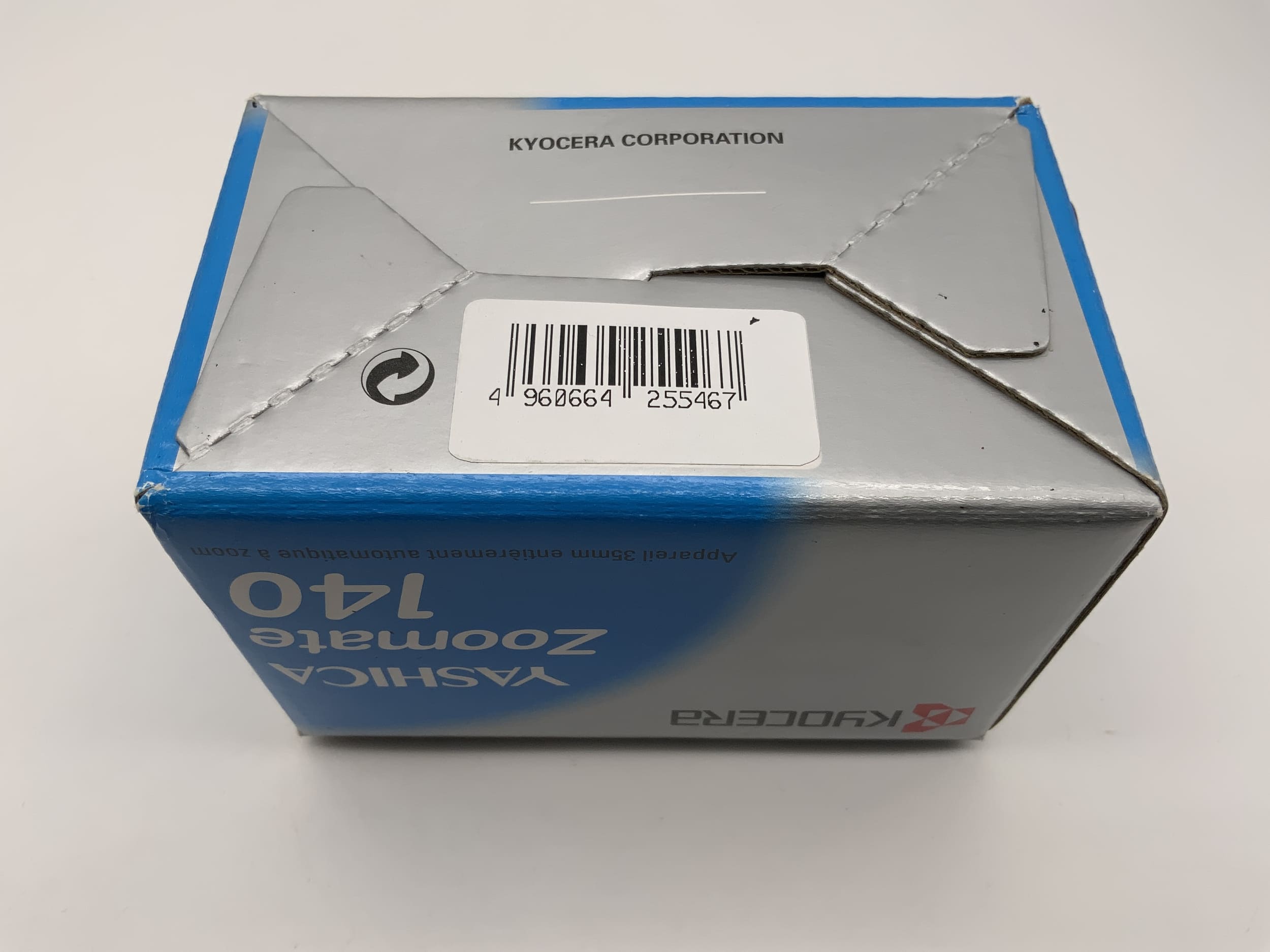 Yashica Zoomate 140 compact camera Point&amp;Shoot Camera 35mm OVP without battery