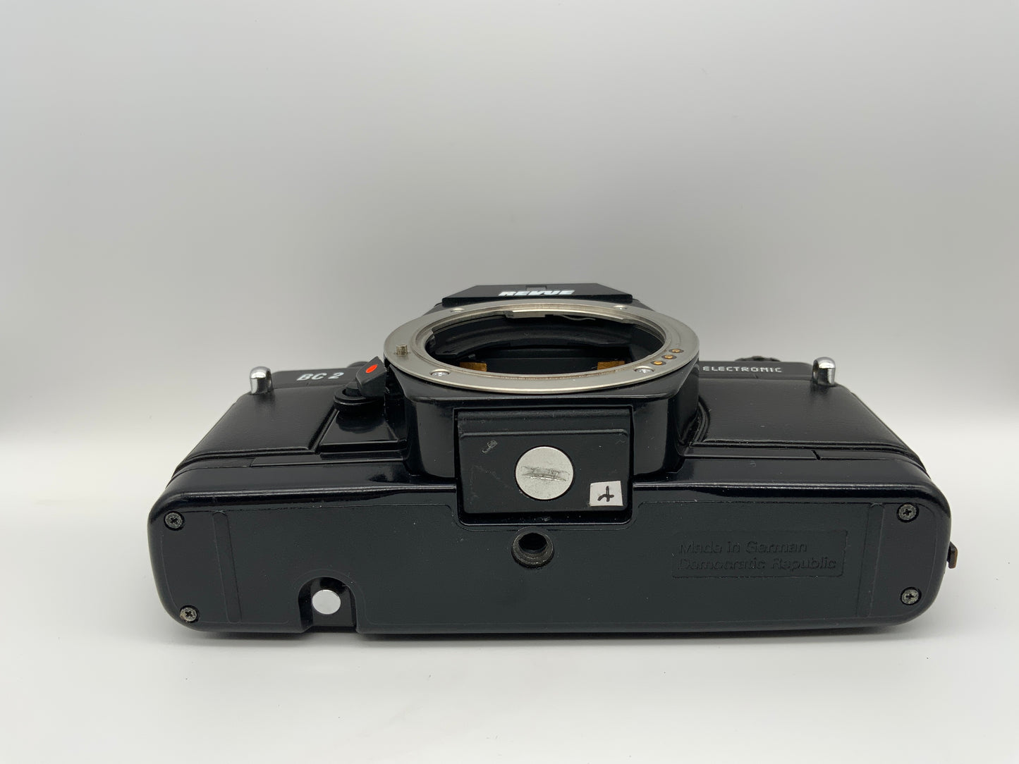 Revue BC 2 35mm Spiegelreflexkamera SLR electronic Body Gehäuse !Beli defekt!