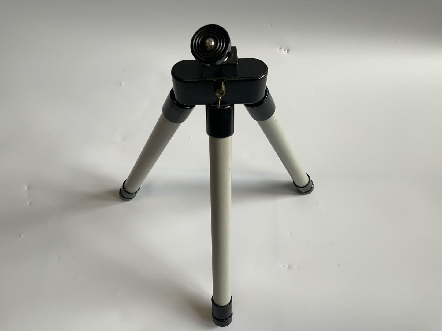 Twen 5 MOD 150 Tripod 3-leg photo tripod camera tripod Schiansky