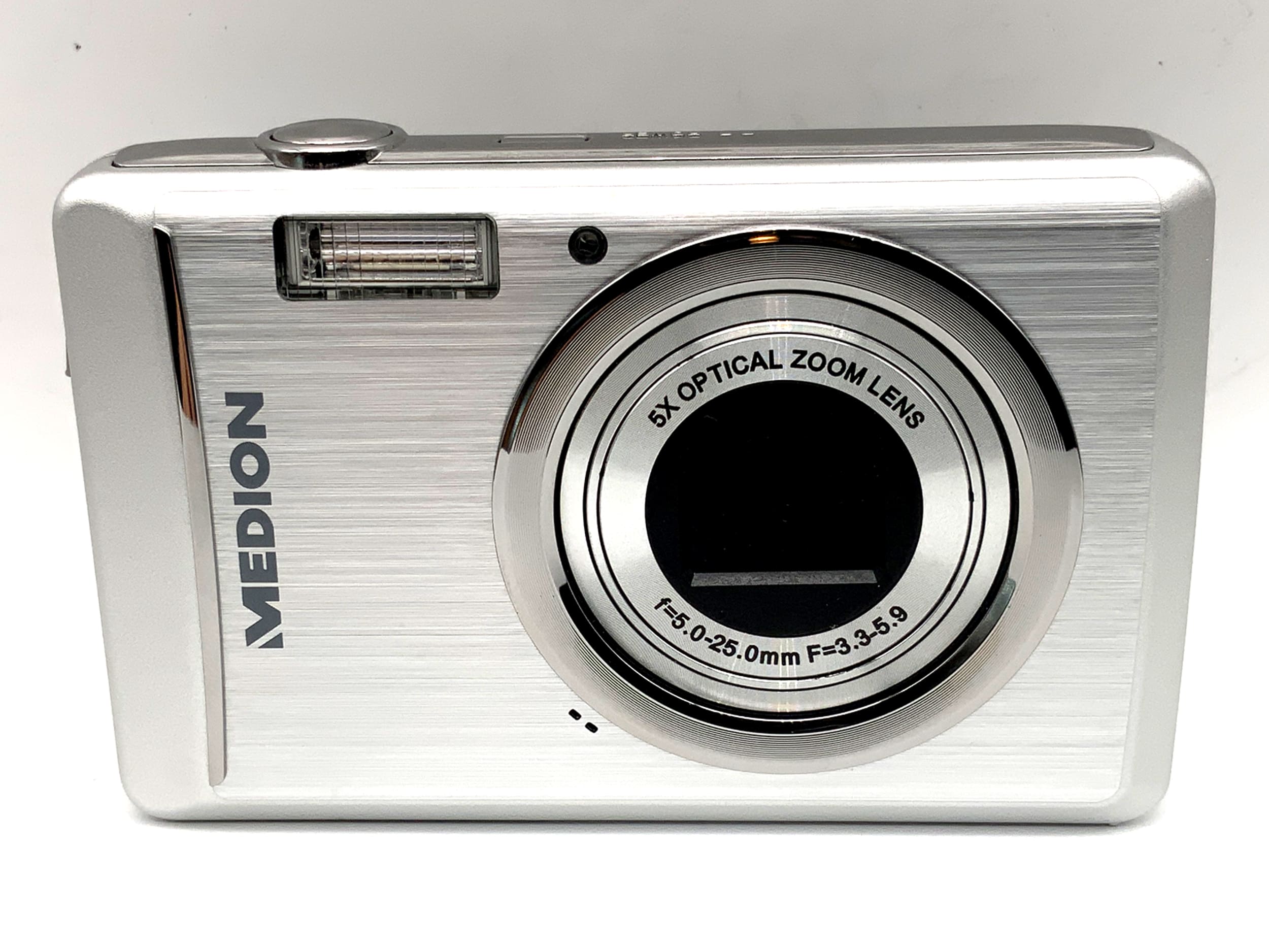 Medion MD 86295 Digitale Kompaktkamera mit 5-25mm 3.3-5.9