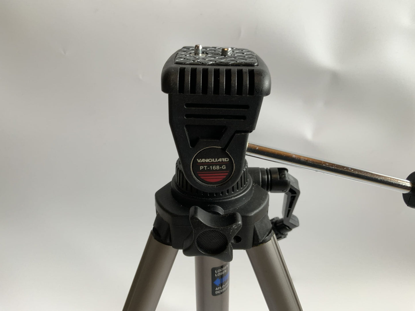 Vanguard PT-168-G Stativ Tripod 3-Bein Fotostativ Kamerastativ