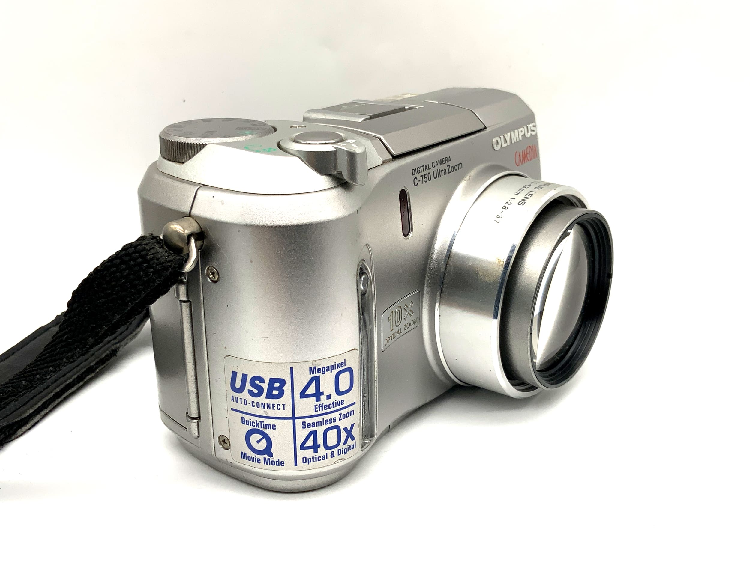 Olympus C-750 Ultra Zoom Digitale Kompaktkamera mit AF Zoom 6.3-63mm 1:2.8-3.7