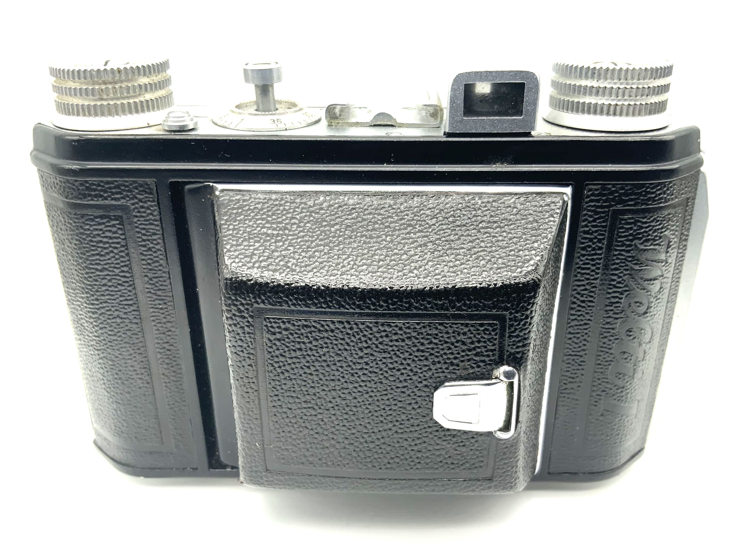 Welta Welti I folding camera with Carl Zeiss Tessar 1:2.8 50mm red T Vebur