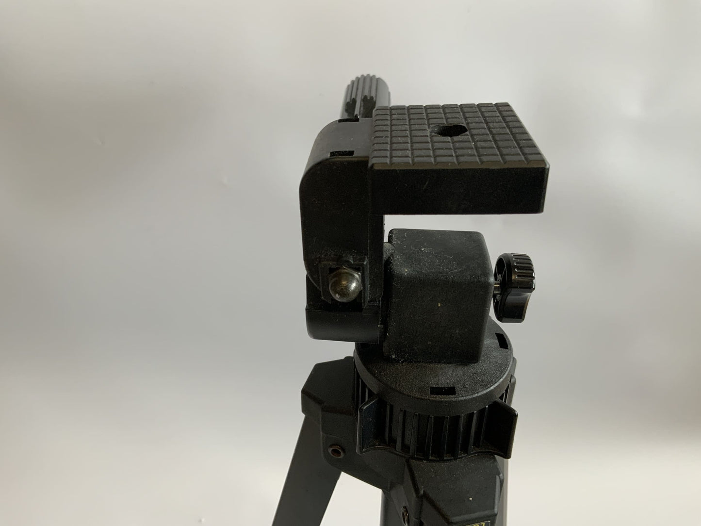 Bilora favorit 6131 Stativ Tripod 3-Bein Fotostativ Kamerastativ