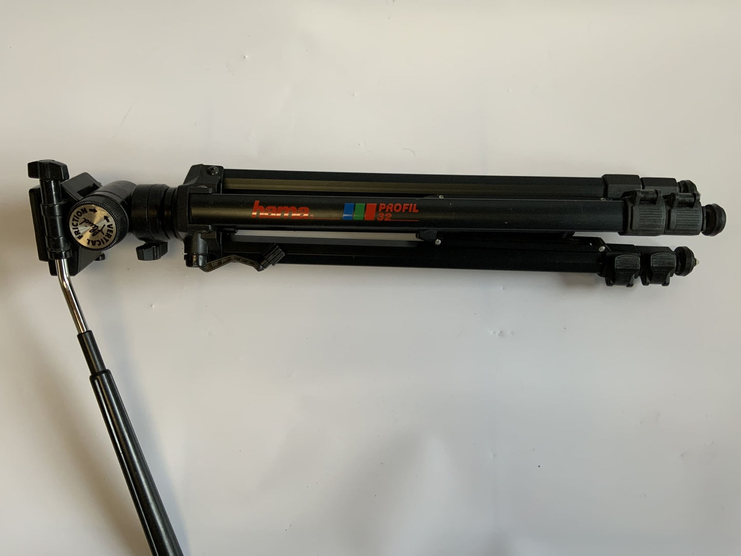 Hama Profil 32 Stativ Tripod 3-Bein Fotostativ Kamerastativ