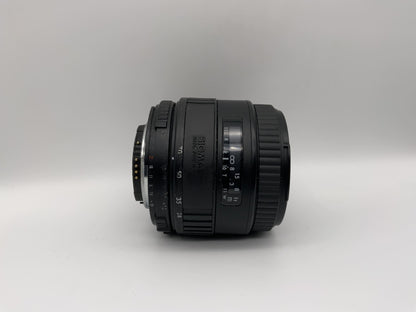 Sigma 28-70mm 1:3.5-4.5 Objektiv UC Zoom Multi-Coated AF Camera Lens (Nikon AF)