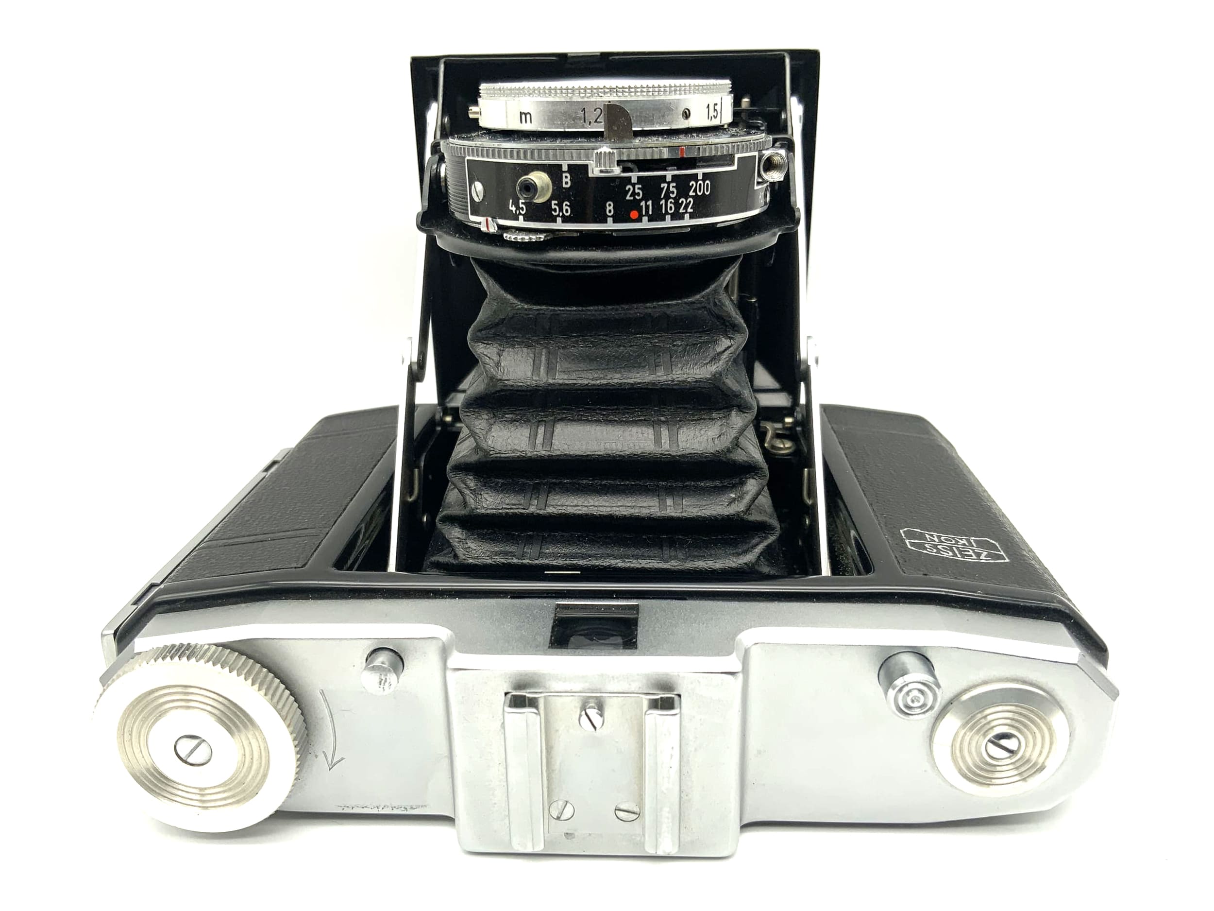 Appareil photo pliable Zeiss Ikon Nettar 517/16 avec objectif Novar Anastigmat 1:4,5 75 mm Vario