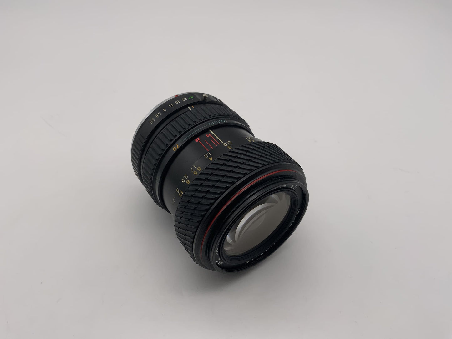 Objectif Tokina 28-70 mm 1:3,5-4,5 pour appareil photo SD (Pentax K)