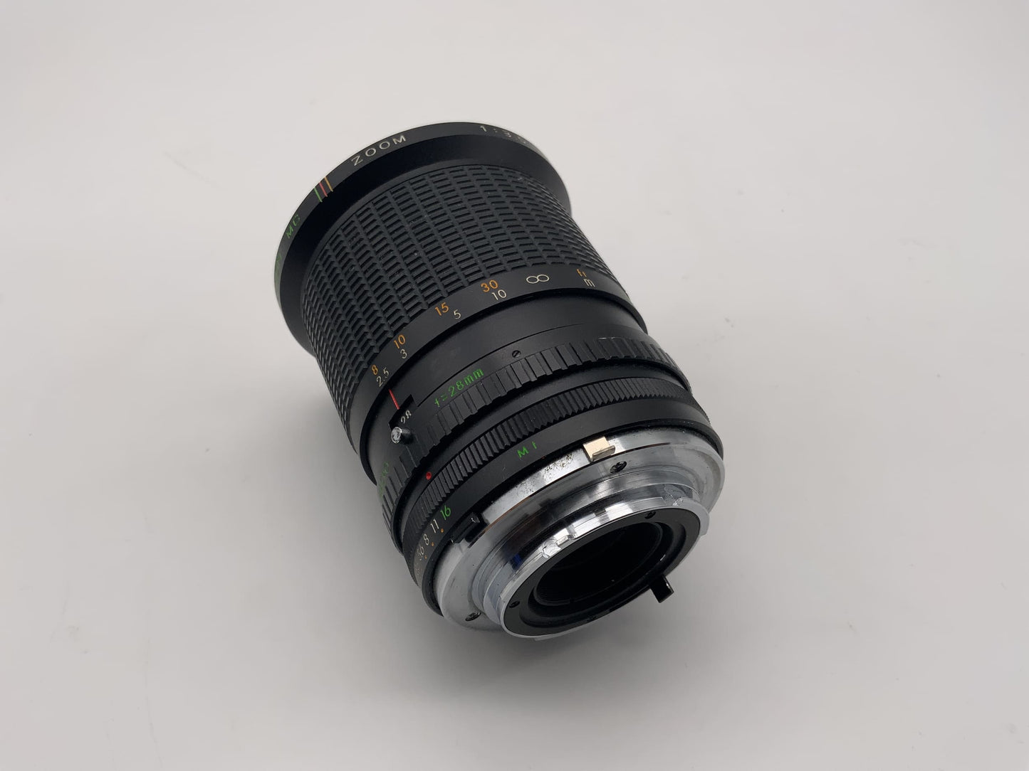 Makinon 28-80mm 1:3,5-4,5 Objektiv  Auto Zoom Multi Coating Lens (Minolta MD)