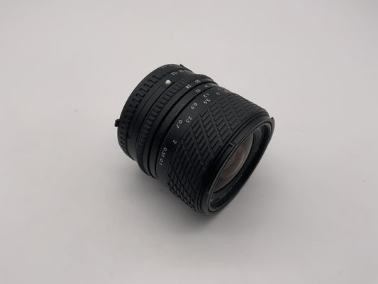 Sigma 28-70mm 1:3.5-4.5 Objektiv  UC Zoom Multi Coated Kamera Lens (Nikon F)