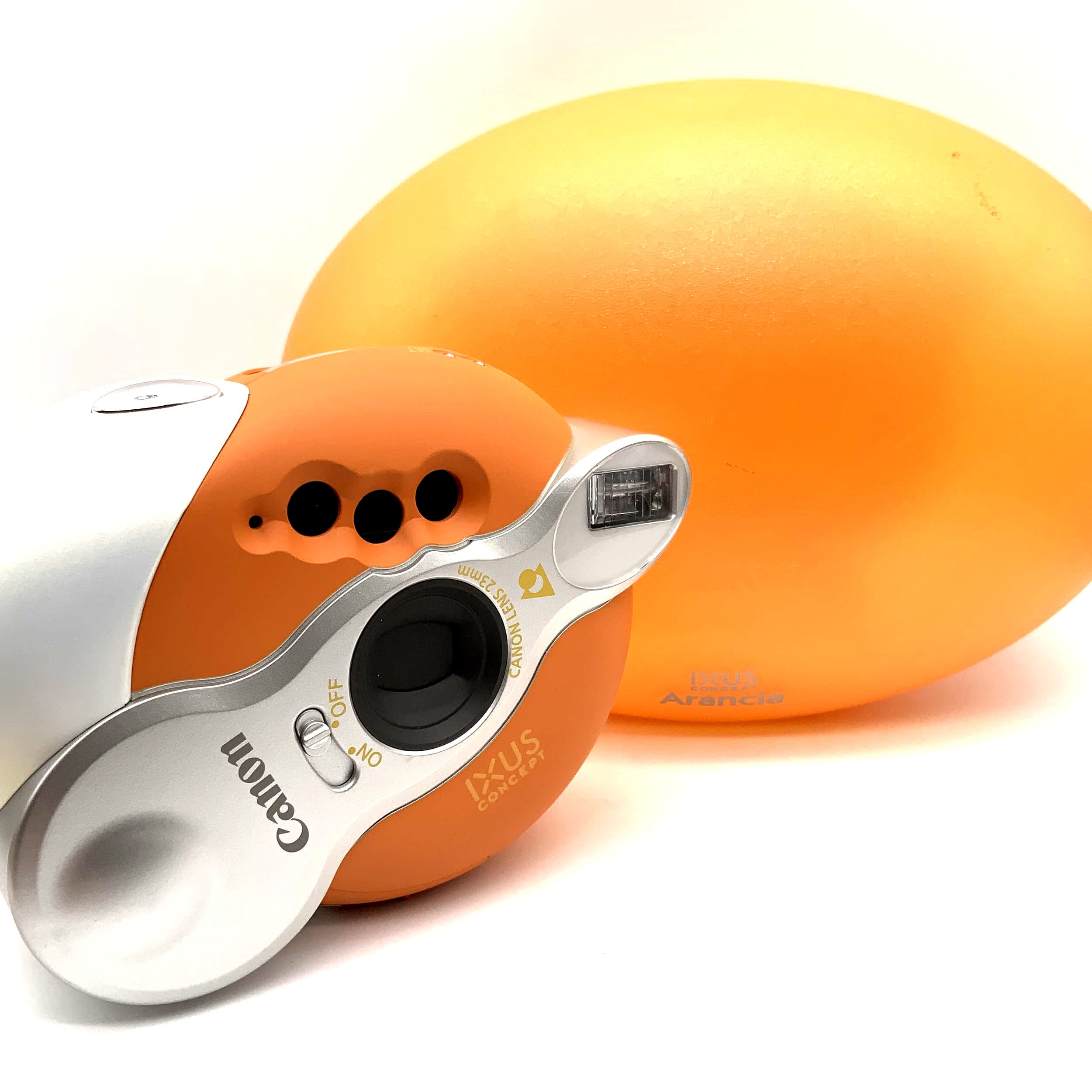 Canon Ixus Concept Point&amp;Shoot avec objectif Canon 23 mm avec emballage APS