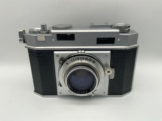 Agfa Karat 36 Sucherkamera mit Xenon 1:2/50 Compur Rapid 35mm