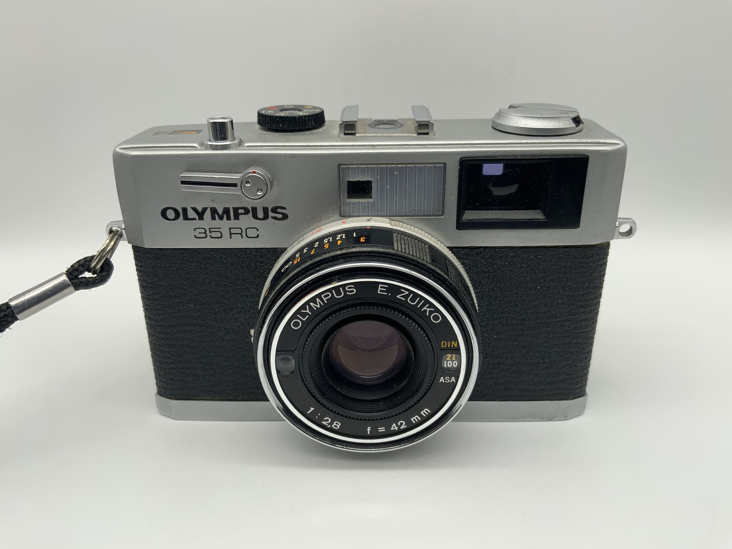 Olympus 35 RC Sucherkamera mit E.Zuiko 1:2.8 f=42mm 35mm