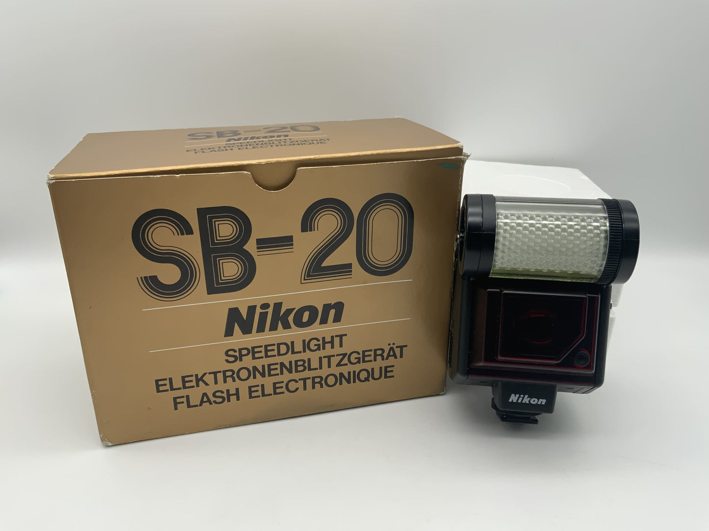 Nikon Speedlight SB-20 Kamera Blitz Blitzgerät Elektronenblitzgerät Flash OVP