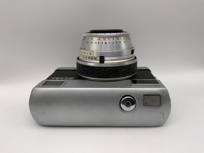 Carl Zeiss Jena Werra 1 Sucherkamera mit Tessar 2.8/50 Prestor RVS schwarz