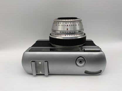 Carl Zeiss Jena Werra 2 Sucherkamera mit Tessar 2.8/50 Prestor RVS schwarz