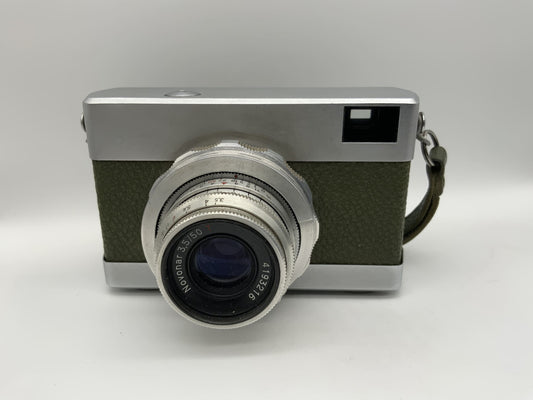 Carl Zeiss Jena Werra 1 Sucherkamera mit Novonar 3.5/50 red T Analogkamera grün