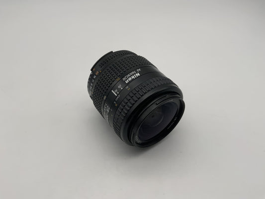 Nikon 28-70mm 1:3.5-4.5 Objektiv Nikkor D Kamera Camera Lens (Nikon AF)