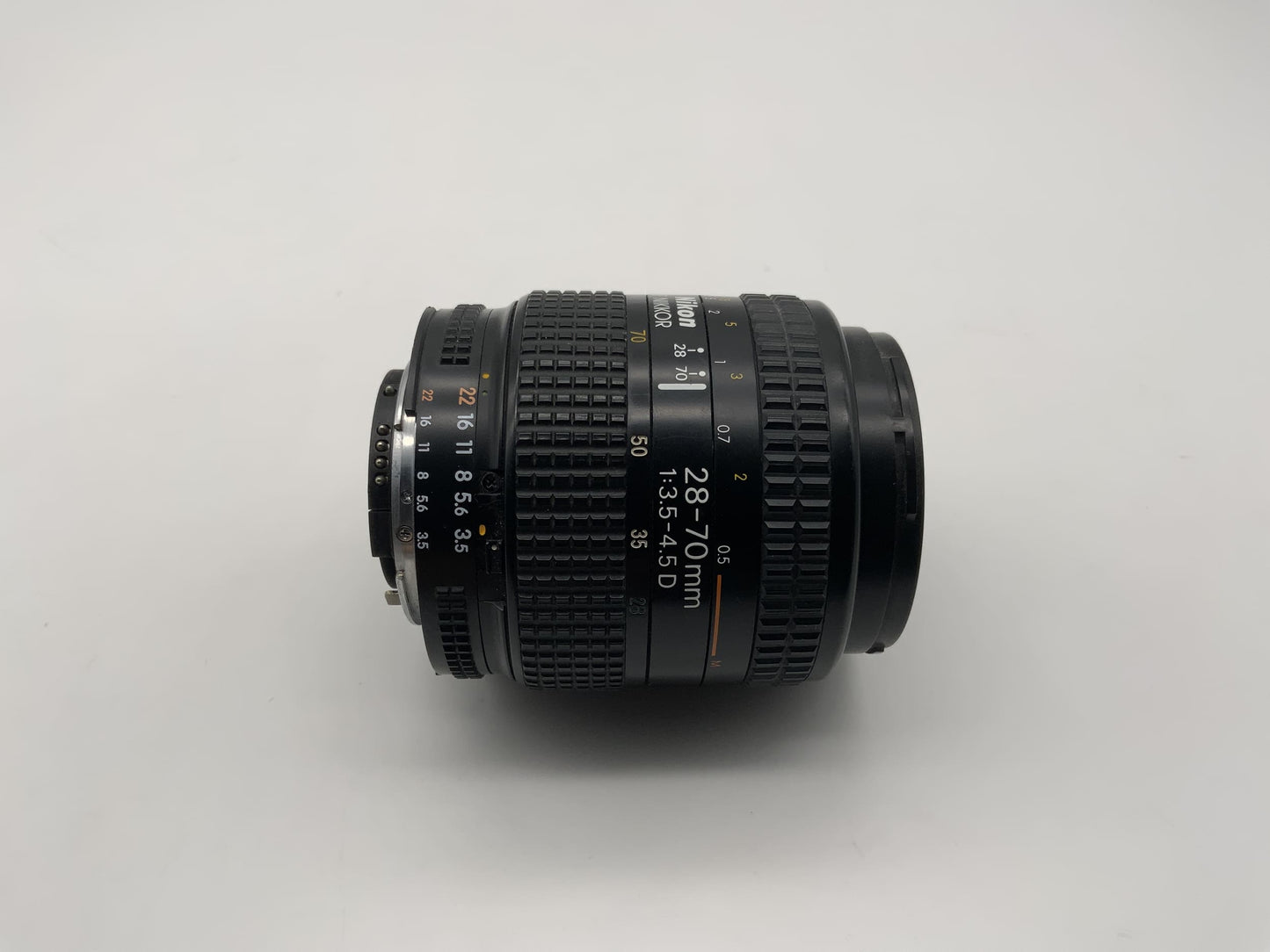 Nikon 28-70mm 1:3.5-4.5 Lens Nikkor D Camera Lens (Nikon AF)