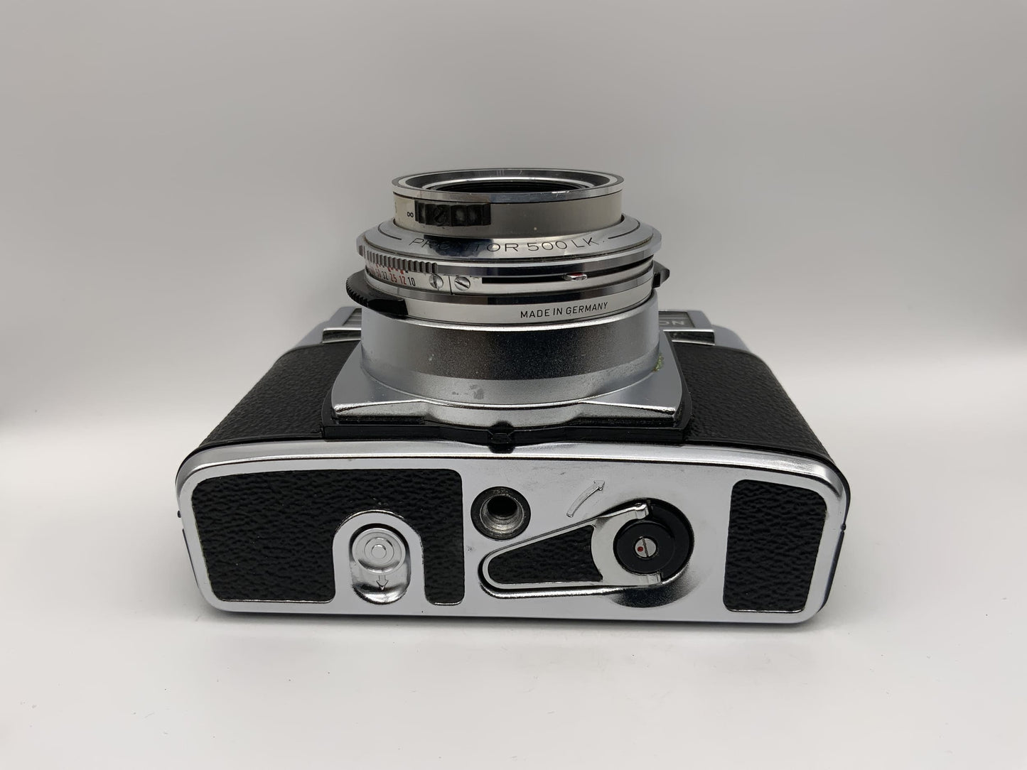 Zeiss Ikon Contessa LKE mit Tessar 1:2.8/50mm Prontor 500 LK !Beli defekt!