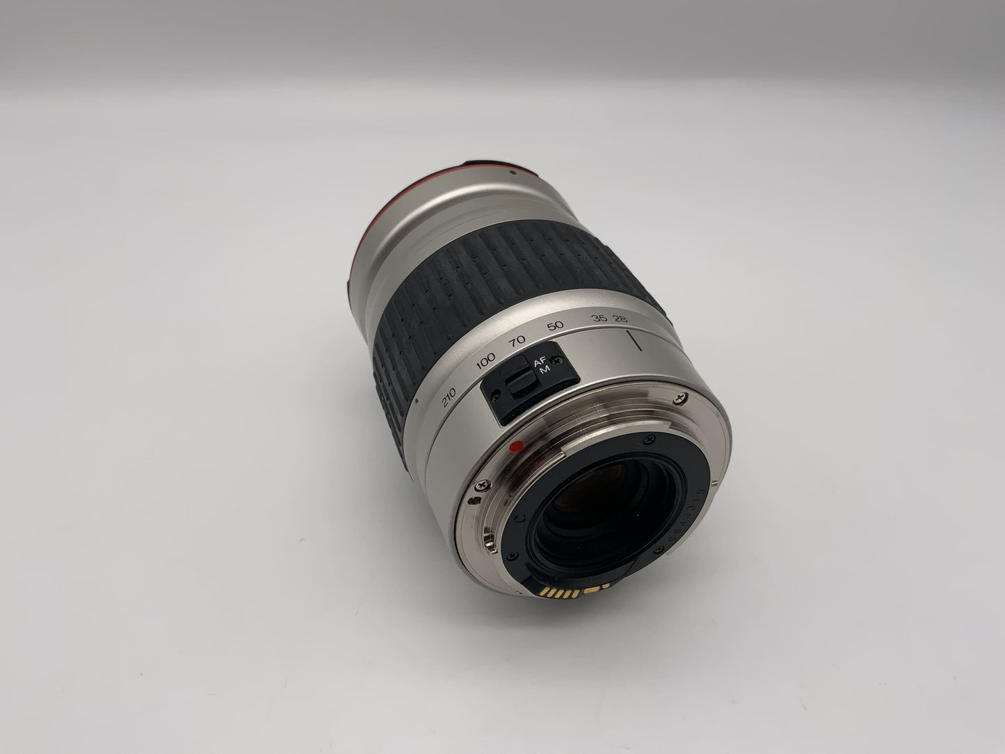 Voigtländer 28-210mm 1:4.2-6.5 Lens APO-Zoomar VMV Camera Lens (Canon EF)