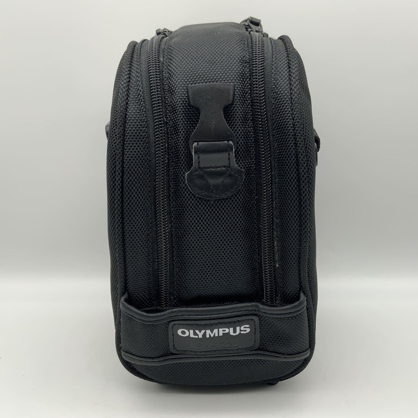 Olympus Köcher LSH-1220 schwarz Objektivtasche für 50-200mm f/2.8 Pro