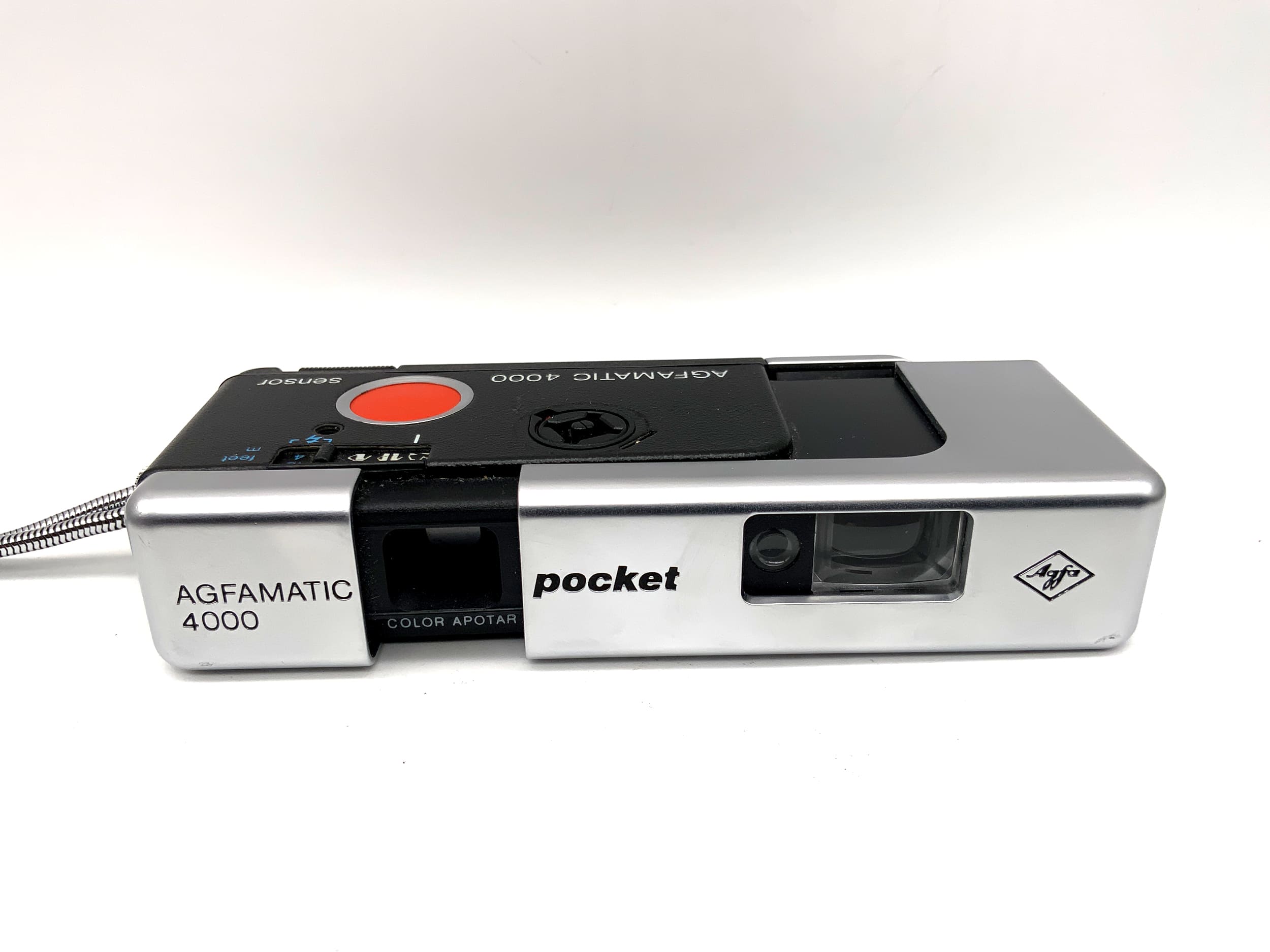 Caméra à viseur Agfa Agfamatic 4000 avec caméra miniature analogique Color Apotar