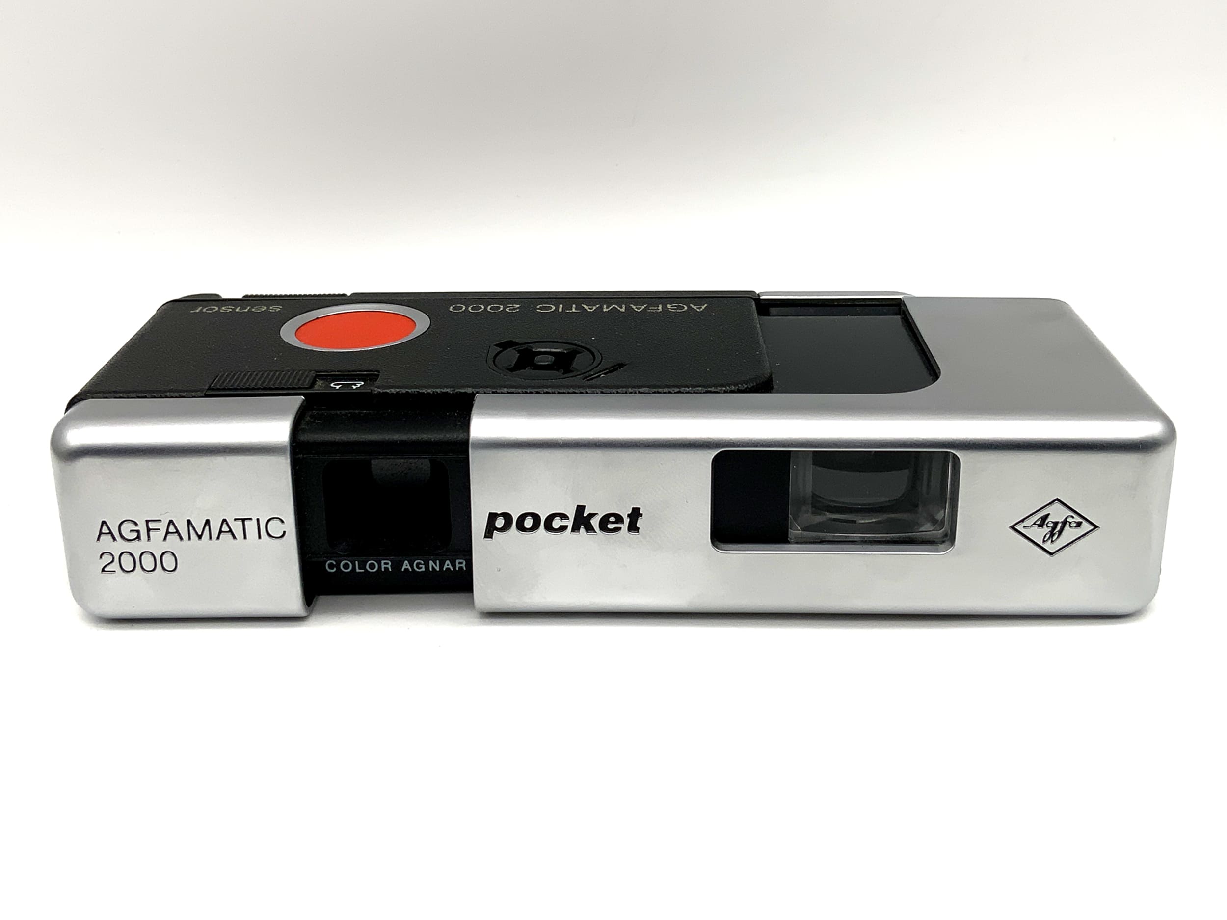Caméra à viseur Agfa Agfamatic 2000 avec caméra analogique miniature couleur Agnar