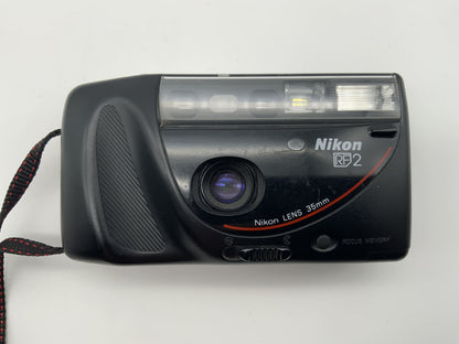 Appareil photo compact Nikon RF 2 Point&amp;Shoot Camera 35mm