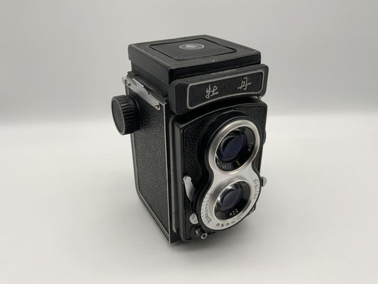 Dandong Mudan TLR mit MD DZH 1:3.5/75mm Chinesische Kamera Defekt