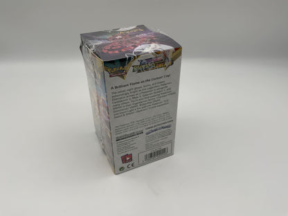 Pokémon Épée et Bouclier Darkness Ablaze Display 18 Booster (anglais)