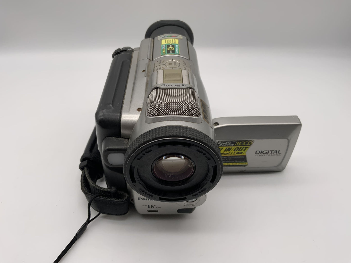 Panasonic NV-DX110 3CCD Camcorder Videokamera mit Akku