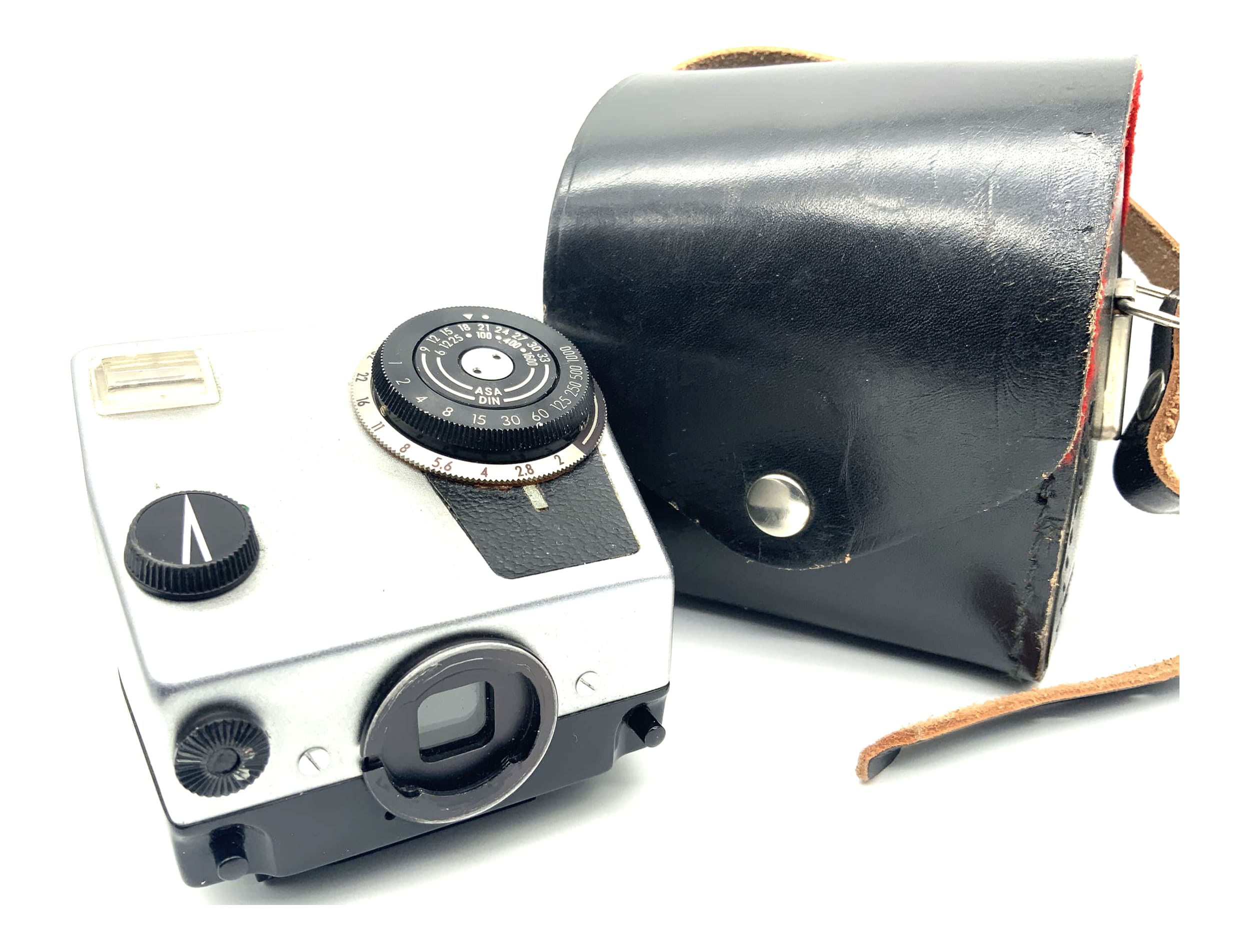 Chercheur de prisme Pentacon TTL 207 520 Prisme pour Exakta 66 + Sac Pentacon Six