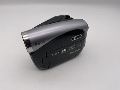 Samsung Digital Cam Camcorder Video Camera with Battery