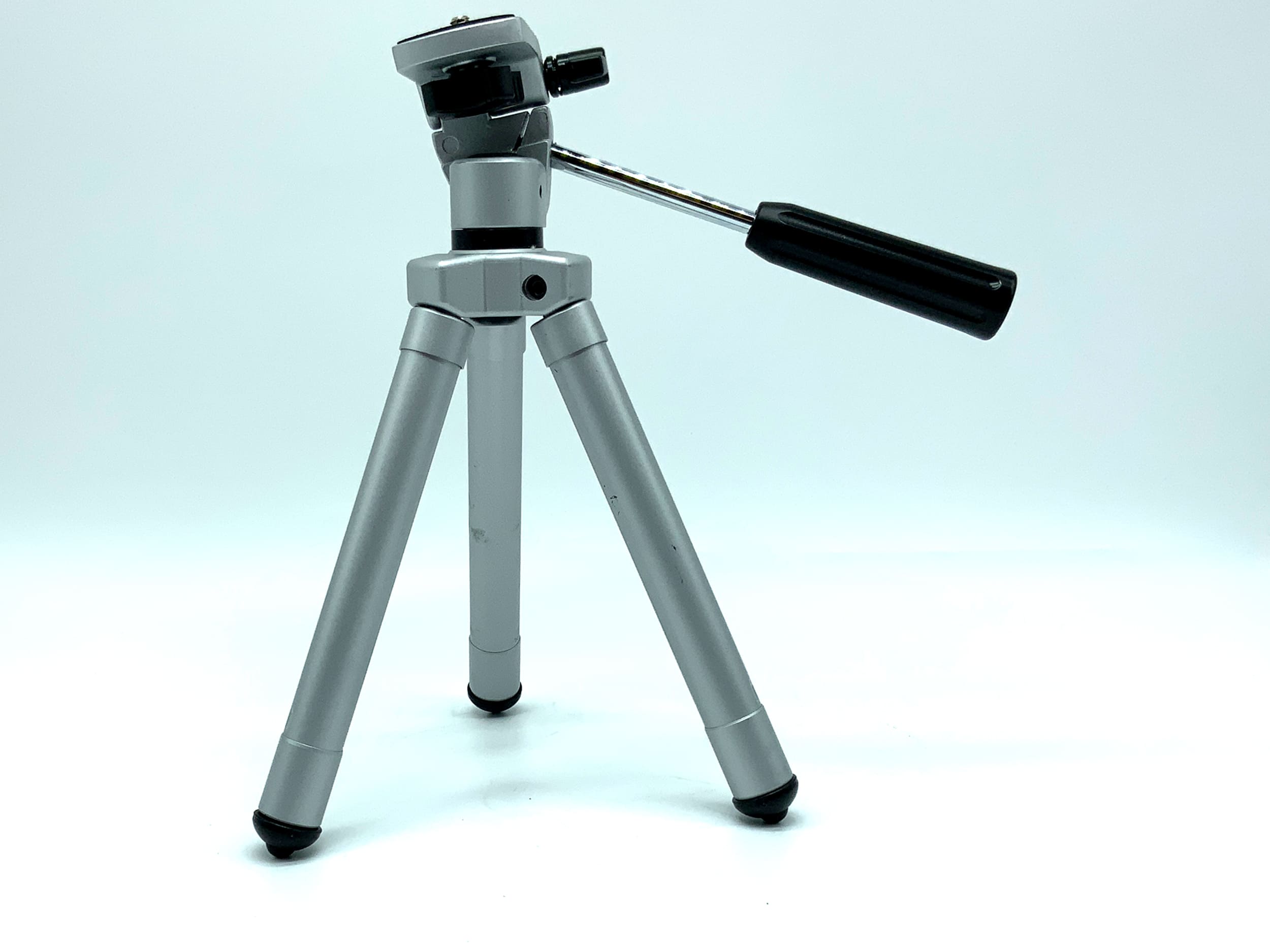 Cullmann 50011 tripod silver table tripod photo tripod camera tripod