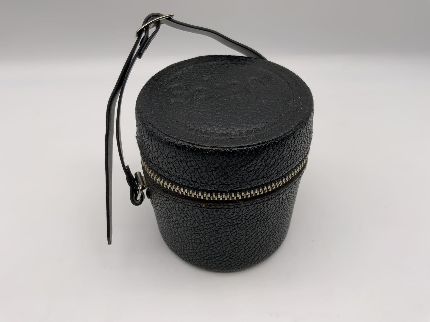 Soligor Köcher schwarz ca.9x8cm  Objektivtasche universell Hard Case Lens Case