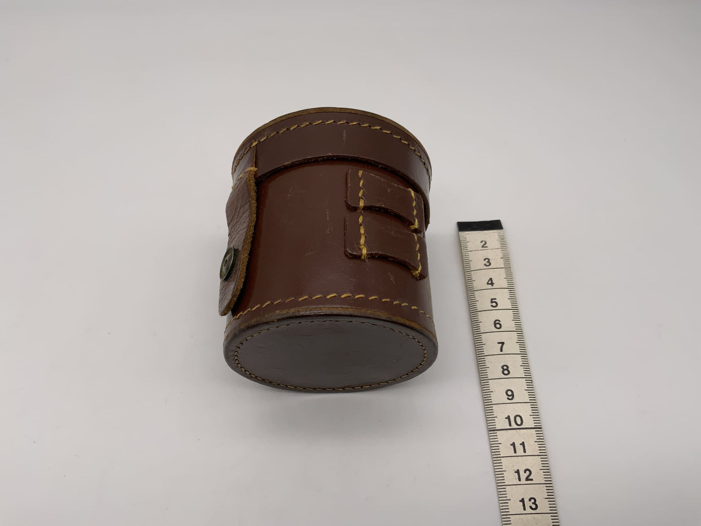 Köcher braun ca.8x8cm Leder Objektivtasche universell Hard Case Lens Case