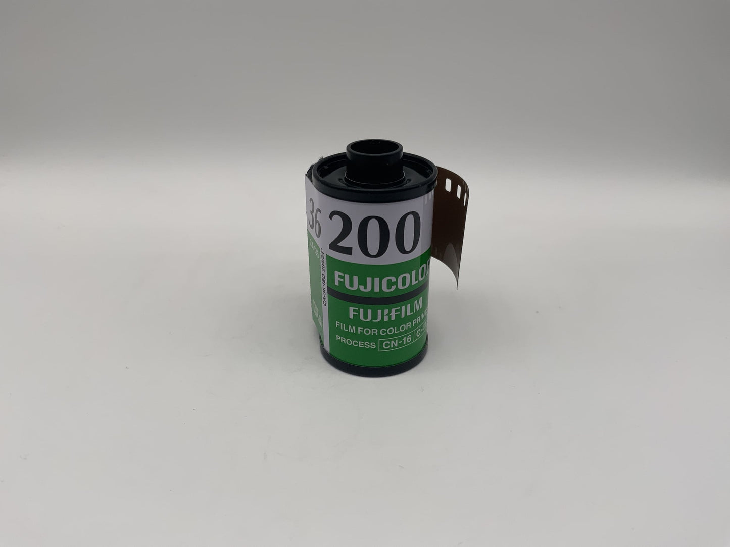 Fujifilm 35mm/135 Print Film Farbe Fujicolor ISO 200 DXF CN-16 C-41 abgelaufen