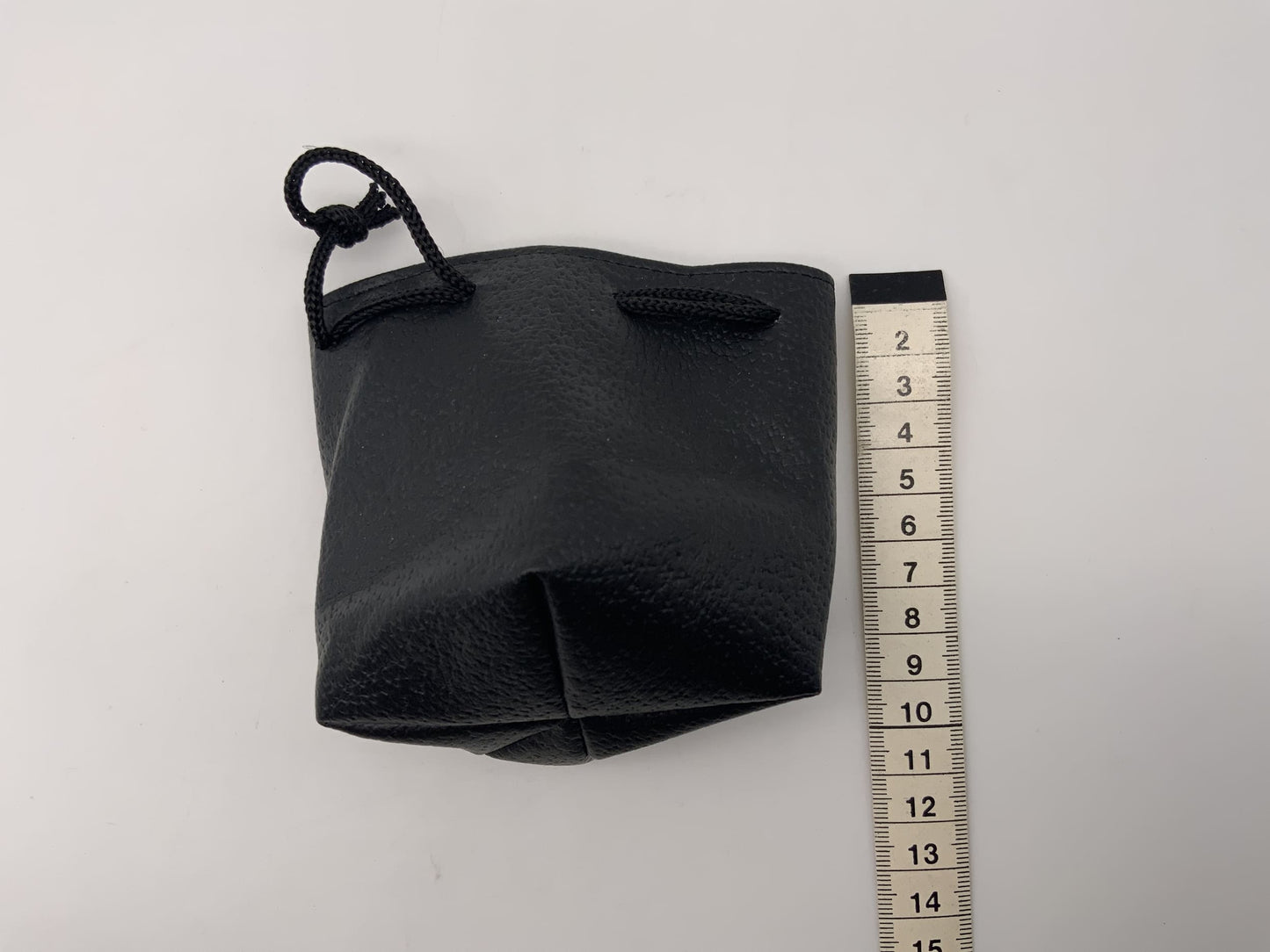 Köcher schwarz ca.9x8cm Leder Objektivbeutel universell Lens Case