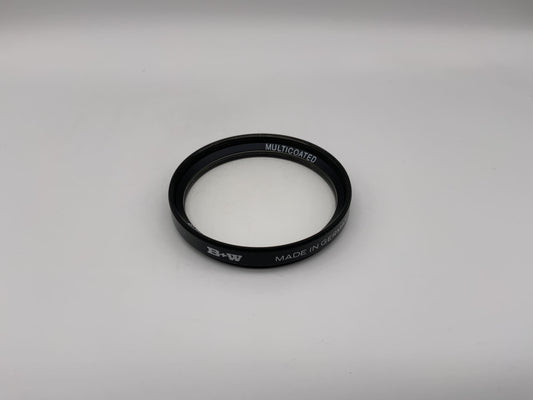 B+W 010 1x MC Multi coated Filter 46mm Kreisförmig Filtergewinde M46